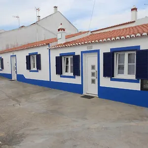  Ferienhaus Moradias Ode Portugal